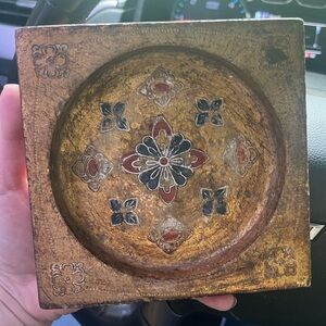 Vintage Italian decor